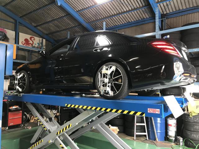 Ｓクラス　４輪ホイールアライメント