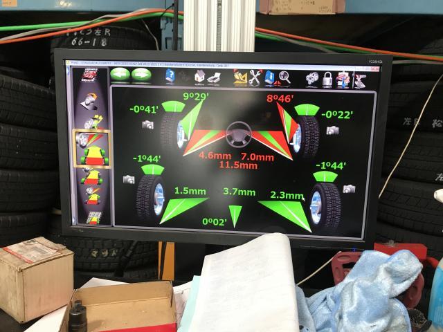 Ｓクラス　４輪ホイールアライメント