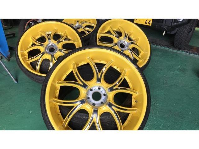 255/30 ZR30　タイヤ組込み