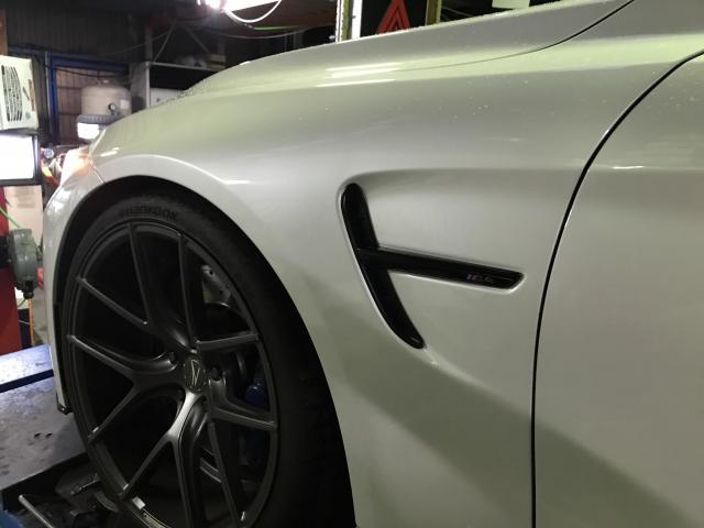 Ｍ４　タイヤ組込み