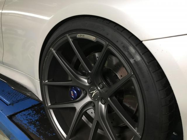 Ｍ４　タイヤ組込み