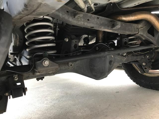 トヨタ　ＦＪクルーザー　リフトアップ　沖縄県　沖縄市　うるま市　恩納村　読谷村　北谷町