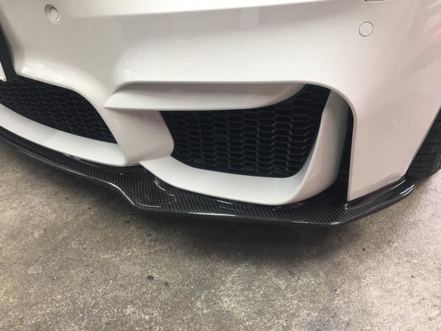 BMW フロントリップ取付　エアロ持込取付　沖縄県　沖縄市　うるま市　北谷町　読谷村　恩納村　那覇市