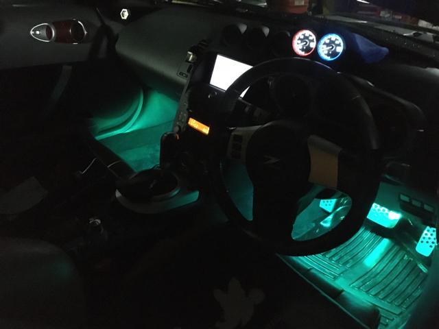 日産　フェアレディZ　Ｚ３３　アンダーイルミ　車内イルミ取付　沖縄県　沖縄市　うるま市　恩納村　読谷村　宜野湾市　北谷町