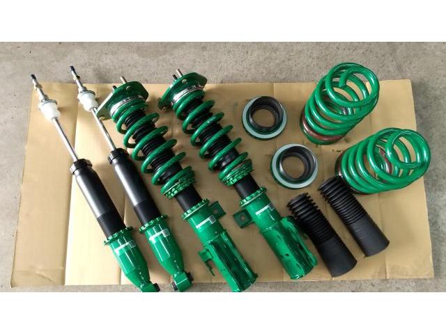 ヴェルファイア20系　TEIN FLEXZ フルタップ車高調取付　沖縄県　沖縄市　北中城村　うるま市　中城村　宜野湾市