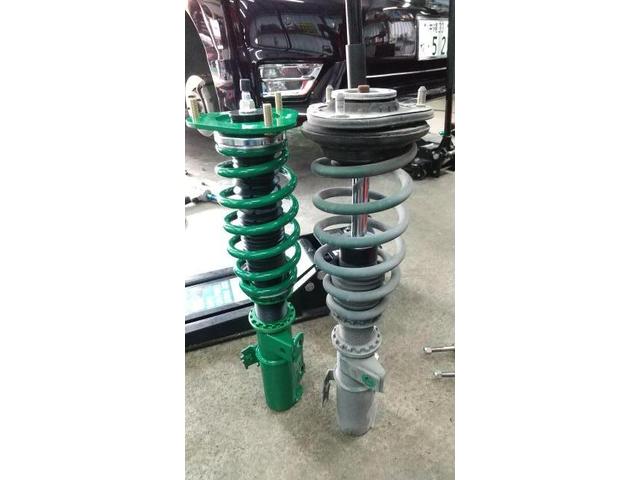 ヴェルファイア20系　TEIN FLEXZ フルタップ車高調取付　沖縄県　沖縄市　北中城村　うるま市　中城村　宜野湾市