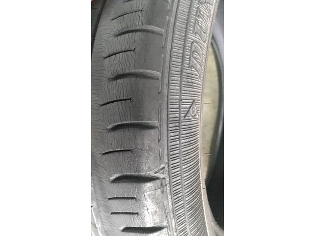 新品　タイヤ交換　ダイハツ キャスト　YOKOHAMA BluEarth AE-01 165/60R15　沖縄県　沖縄市　北中城村　うるま市　中城村　宜野湾市