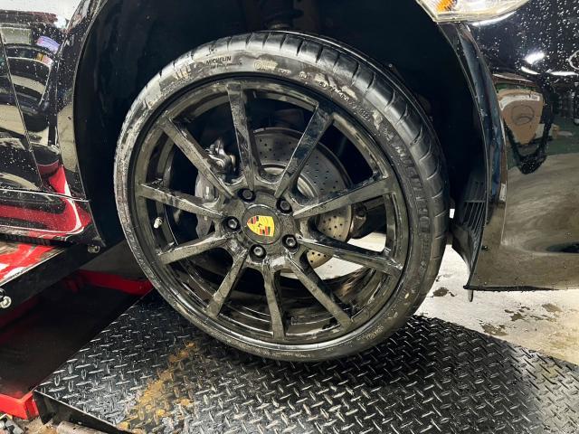 新品　タイヤ交換　ポルシェ ボクスター　MICHELIN PILOT SPORT 4S 235/35R20　沖縄県　沖縄市　北中城村　うるま市　中城村　宜野湾市