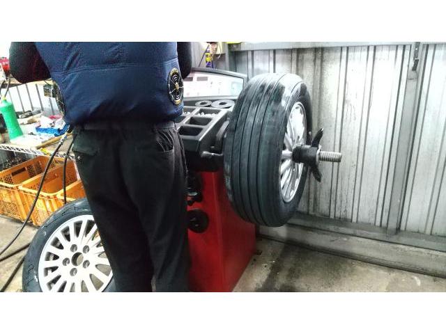 新品　タイヤ交換　トヨタ ノア　PIRELLI POWERGY 195/65R15　沖縄県　沖縄市　北中城村　うるま市　中城村　宜野湾市