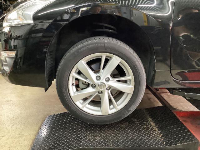 中古　ホイール交換　日産 ティアナ　weds レオニスCH 18×7J　MINERVA 225/45R18　沖縄県　沖縄市　北中城村　うるま市　中城村　宜野湾市