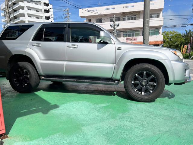 中古　ホイール交換　トヨタ ハイラックスサーフ　BLEST バーンズテック WEDGESTREAM 17×7.5J　DUNLOP GRANDTREK AT 265/65R17　沖縄県　沖縄市　北中城村　うるま市　中城村　宜野湾市