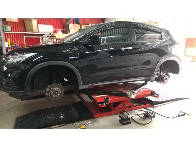 新品　タイヤ交換　ホンダ ヴェゼル　TOYOTIRE TRANPATH mp7 215/60R16　沖縄県　沖縄市　北中城村　うるま市　中城村　宜野湾市