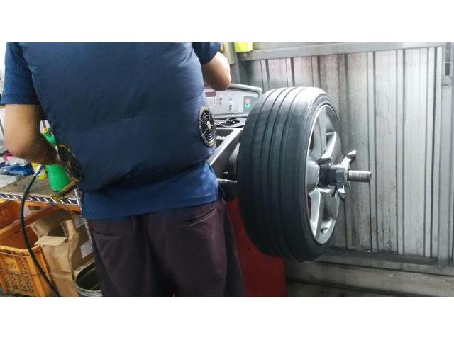 新品　タイヤ交換　ホンダ CR-Z　ZEETEX HP2000 vfm 215/40R18　沖縄県　沖縄市　北中城村　うるま市　中城村　宜野湾市