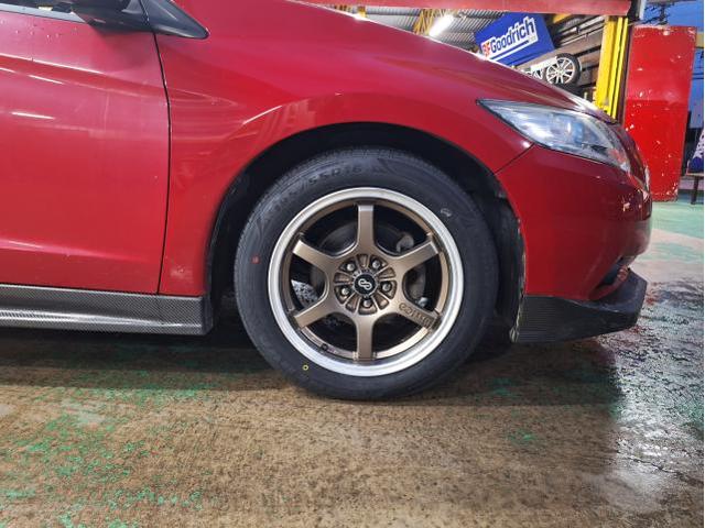 中古　ホイール交換　ホンダ CR-Z　ENKEI SR6 16×7J　MINERVA 195/55R16　沖縄県　沖縄市　北中城村　うるま市　中城村　宜野湾市