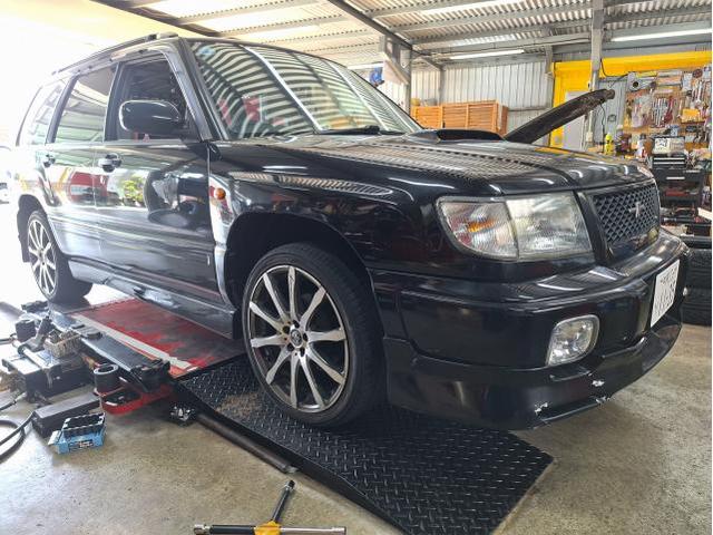 持ち込みホイール・タイヤ交換　スバル フォレスター　YFC ADVAN Racing 17インチ タイヤ　KENDA KR20 215/45R17　沖縄県　沖縄市　北中城村　うるま市　中城村　宜野湾市