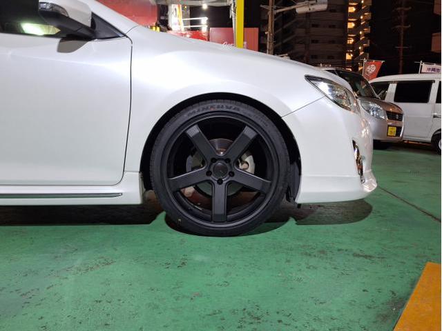 新品　ホイール交換　トヨタ カムリ　MLJ HYPERION CVS 1.5 20×8.5J　MINERVA 245/65R20　沖縄県　沖縄市　北中城村　うるま市　中城村　宜野湾市