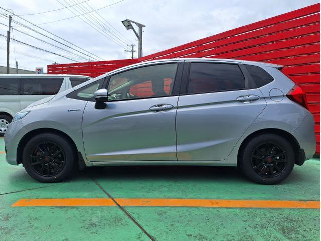 新品 ホイール交換 ホンダ フィット ザインSS 15×5.5J RADAR 185/60R15 沖縄県 沖縄市 北中城村 うるま市 中城村 宜野湾市
