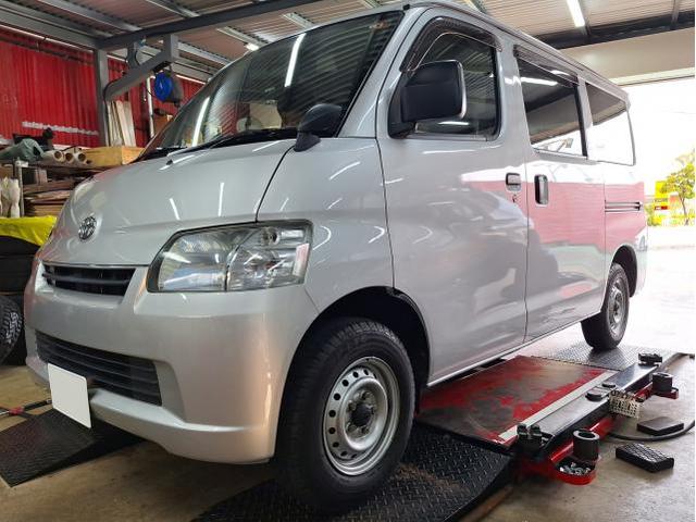 中古 ホイール交換 トヨタ タウンエース ヴォクシー純正15インチホイール 15×6J TOYO OPEN COUNTRY R/T 165/65R15 沖縄県 沖縄市 北中城村 うるま市 中城村 宜野湾市