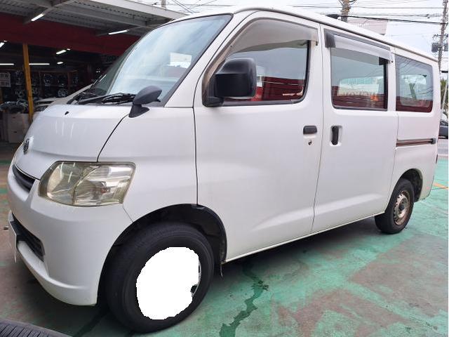 中古 ホイール交換 トヨタ タウンエース ブリヂストンエコフォルム 16×6.5J MINERVA 195/50R16 沖縄県 沖縄市 北中城村 うるま市 中城村 宜野湾市