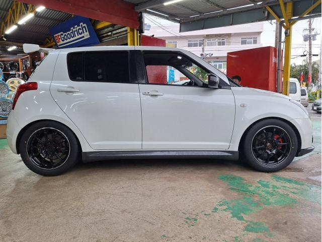 新品 ホイール交換 スズキ スイフトスポーツ ADVAN Racing RZⅡ 16×7J YOKOHAMA ADVAN A052 205/50R16 沖縄県 沖縄市 北中城村 うるま市 中城村 宜野湾市
