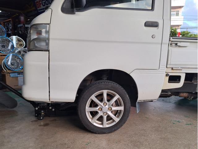 中古 ホイール交換 ダイハツ ハイゼットトラック PASSAGE Duo 14×4.5J YOKOHAMA 155R65R14 沖縄県 沖縄市 北中城村 うるま市 中城村 宜野湾市