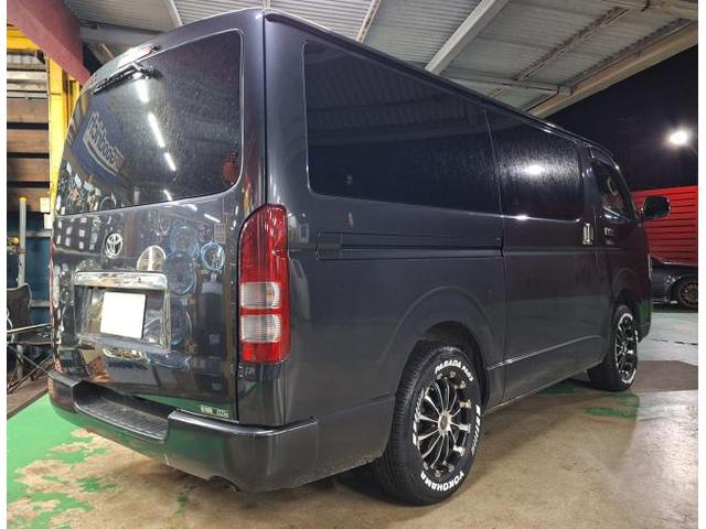 中古 ホイール交換 トヨタ ハイエース OFF BEAT Black Diamond 中古 ホイール交換 トヨタ ハイエース OFF BEAT Black Diamond