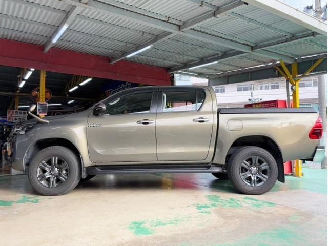 新品 ホイール交換 トヨタ ハイラックスピックアップ PPX D10X 17×8J TOYO OPEN COUNTRY R/T 265/70R17 沖縄県 沖縄市 北中城村 うるま市 中城村 宜野湾市