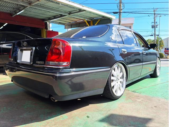 中古 ホイール交換 トヨタ 17系クラウンマジェスタ Vienna ZWEEL 20×8.5J MAXTREK 225/35R20 沖縄県 沖縄市 北中城村 うるま市 中城村 宜野湾市