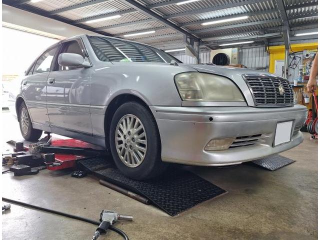 中古　ホイール交換　トヨタ クラウン　YOKOHAMA AVS MODEL7 18×7.5J　ZEETEX 215/40R18　沖縄県　沖縄市　北中城村　うるま市　中城村　宜野湾市