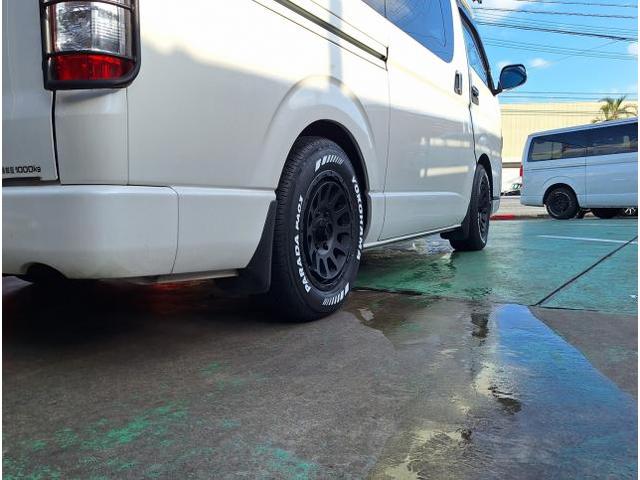 新品　ホイール交換　トヨタ ハイエース　DELTA FORCE OVAL 16×7J　YOKOHAMA PARADA PA03 215/65R16　沖縄県　沖縄市　北中城村　うるま市　中城村　宜野湾市