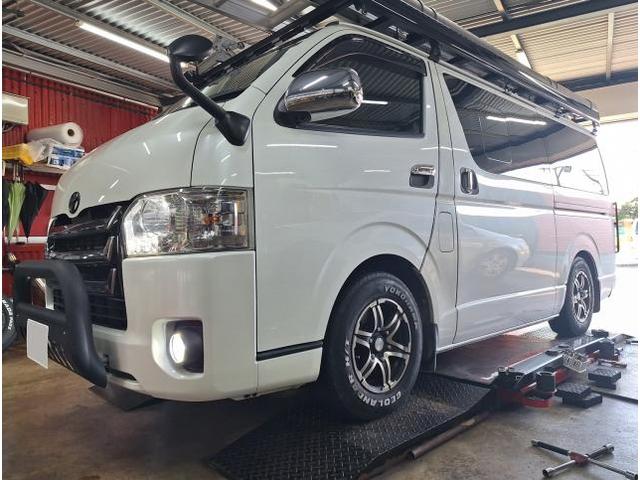 新品　ホイール交換　トヨタ ハイエース　DELTA FORCE OVAL 16×7J　YOKOHAMA PARADA PA03 215/65R16　沖縄県　沖縄市　北中城村　うるま市　中城村　宜野湾市