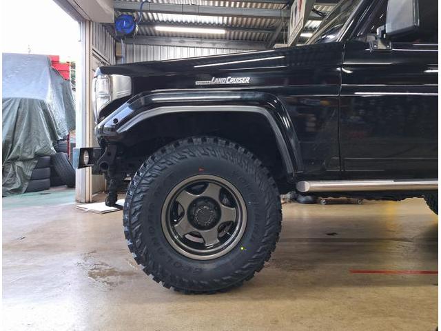 新品　ホイール交換　トヨタ 78ランドクルーザー　BRADLEY V 16×8.5J　YOKOHAMA GEOLANDAR M/T 285/75R16　沖縄県　沖縄市　北中城村　うるま市　中城村　宜野湾市