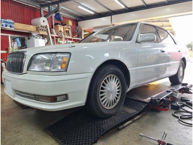 新品　ホイール交換　トヨタ クラウン マジェスタ　EMOTION CR極 18×8.5J/9.5J　MINERVA 225/45R18　沖縄県　沖縄市　北中城村　うるま市　中城村　宜野湾市