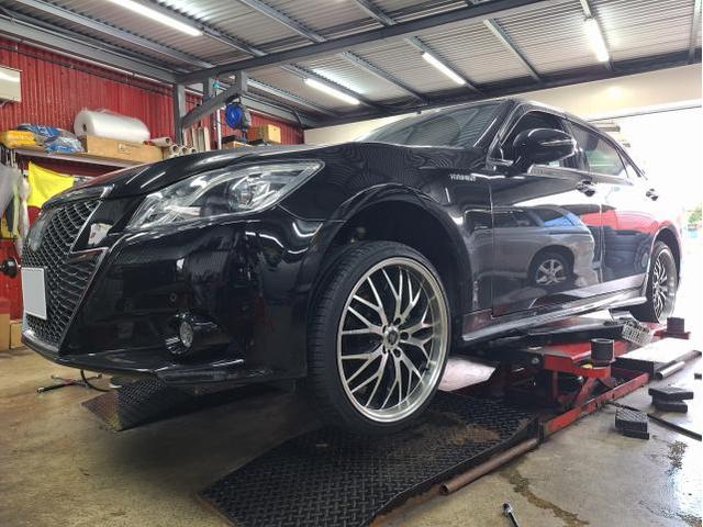 新品　ホイール交換　トヨタ クラウン　LEONIS VX 18&times;8J　MINERVA 225/45R18　沖縄県　沖縄市　北中城村　うるま市　中城村　宜野湾市