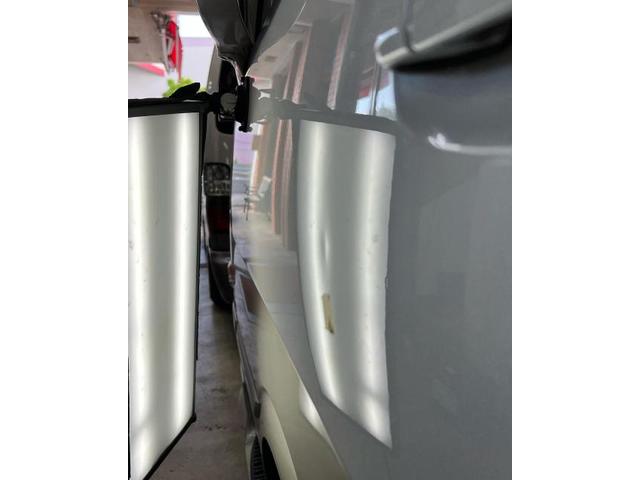 トヨタ　ハイエース　１００系　デントリペア　スライドドア　凹み直し　沖縄県　沖縄市　うるま市　北中城村　中城村　北谷町　宜野湾市　浦添市　那覇市