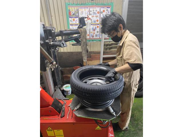 ダイハツ　ミラCUSTOM　タイヤ交換　車検　整備　点検　福祉車輛　浦添市　宜野湾市　那覇市