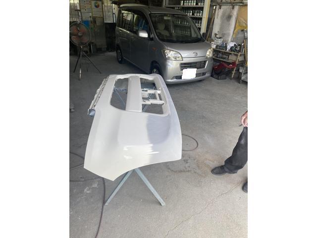 ダイハツ　タント　バンパーとリヤバンパーの板金塗装　鈑金　車検　整備　点検　福祉車輛　浦添市　宜野湾市　那覇市