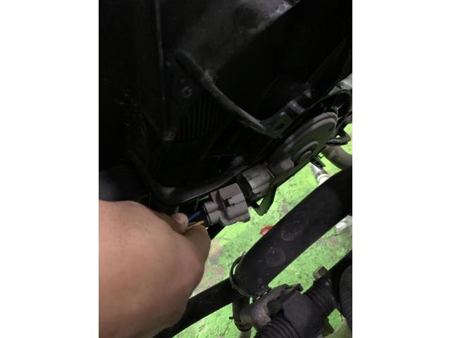 マツダ　デミオ　ラジエーター交換　車検　整備　鈑金　点検　福祉車輛　浦添市　宜野湾市　那覇市