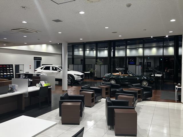 沖縄マツダ販売(株) 北谷店(5枚目)