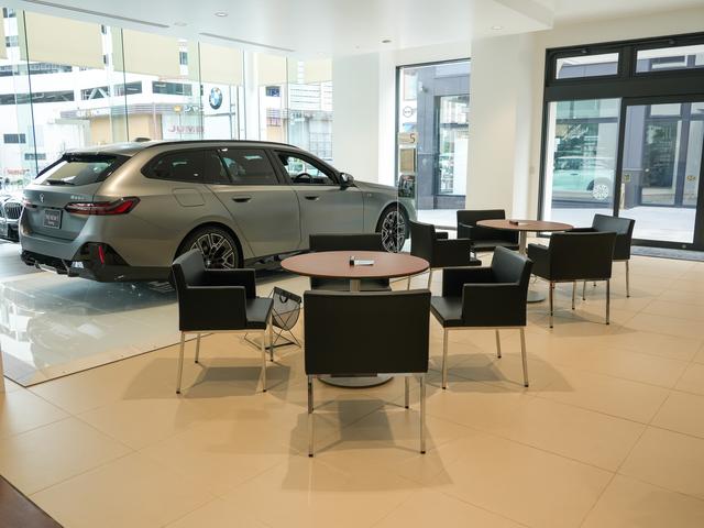 Ｏｋｉｎａｗａ ＢＭＷ ＢＭＷ Ｐｒｅｍｉｕｍ Ｓｅｌｅｃｔｉｏｎ 沖縄／ＭＩＮＩ ＮＥＸＴ 沖縄 サービス紹介の5つ目