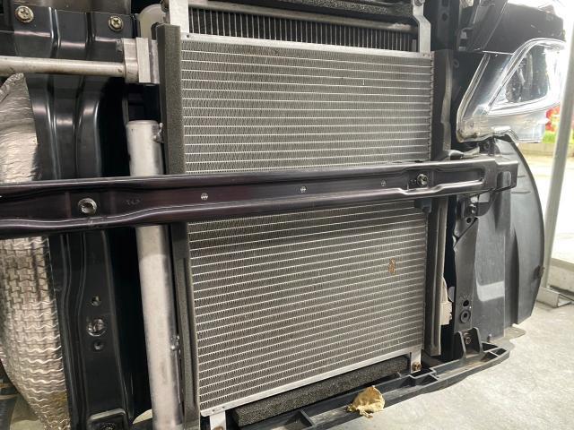 マツダ　フレア　エアコンコンプレッサー交換　エアコンコンデンサー交換　エアコンエキスパンションバルブ交換　エアコンエバポレーター交換　沖縄県　宜野湾市　北谷町　那覇市　豊見城市　読谷村　嘉手納町　浦添市