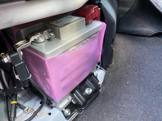 トヨタ　アクア　バッテリー交換　沖縄県　宜野湾市　北谷町　那覇市　豊見城市　読谷村　嘉手納町　浦添市