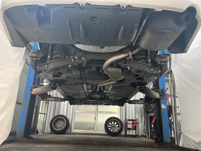 レクサス   ＨＳ　塩害コート施工   沖縄県　宜野湾市　北谷町　那覇市　豊見城市　読谷村　嘉手納町　浦添市