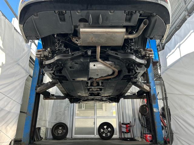 トヨタ　プリウス　塩害コート施工    沖縄県　宜野湾市　北谷町　那覇市　豊見城市　読谷村　嘉手納町　浦添市