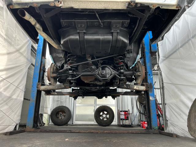 トヨタ　ランドクルーザー　塩害コート施工    沖縄県　宜野湾市　北谷町　那覇市　豊見城市　読谷村　嘉手納町　浦添市