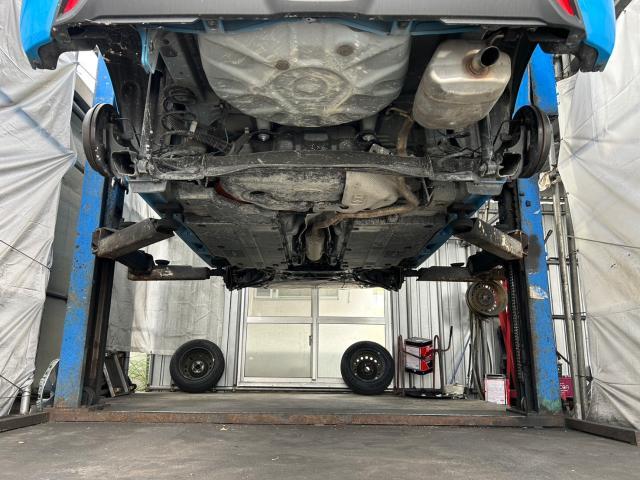 トヨタ　ヤリス　塩害コート施工    沖縄県　宜野湾市　北谷町　那覇市　豊見城市　読谷村　嘉手納町　浦添市