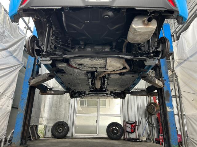 トヨタ　ヤリス　塩害コート施工    沖縄県　宜野湾市　北谷町　那覇市　豊見城市　読谷村　嘉手納町　浦添市