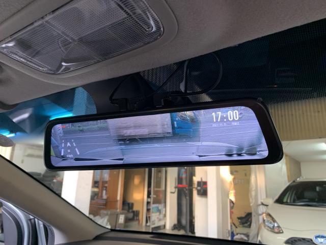 HONDA グレイス　ミラー型ドライブレコーダー取付