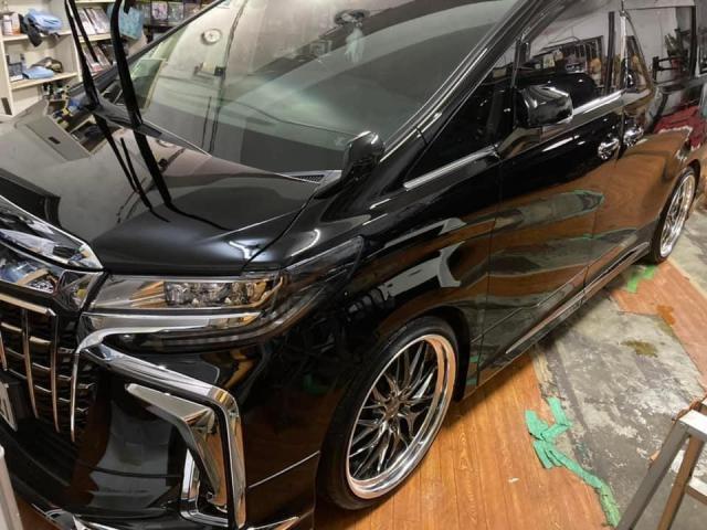 トヨタ ヴェルファイア アルファード 30系 GGH30W ボディ磨き トヨタ ヴェルファイア アルファード 30系 GGH30W ボディ磨き