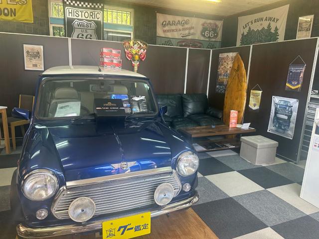 『ＴＯＴＡＬ　ＣＡＲ　ＳＨＯＰ　ＦＥＥＬ』は、店内にかわいいＭＩＮＩを展示しております！